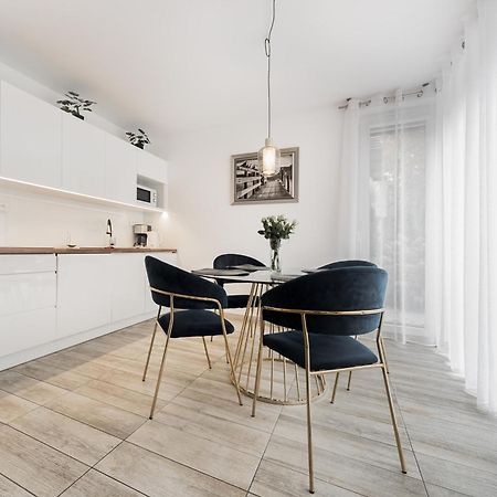 Morska Bryza Apartment Lukecin Exterior photo